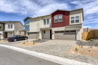 Building Photo - 4928 Black Falcon Wy