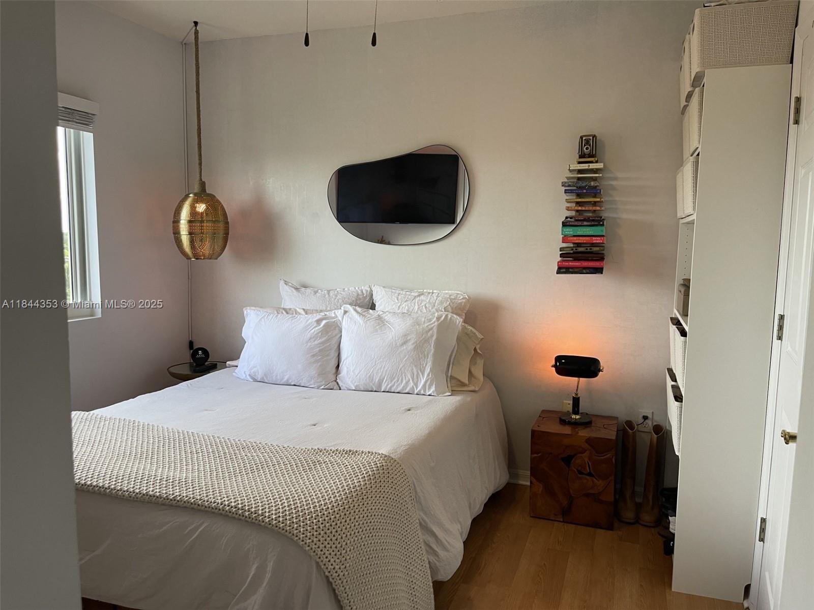 Building Photo - 3500 Coral Way