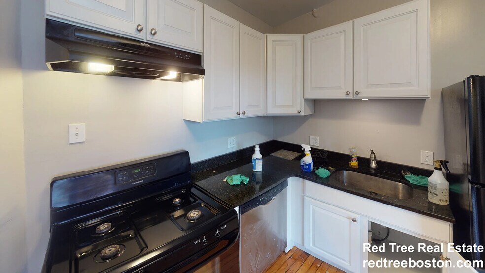 Building Photo - 50 Hancock St