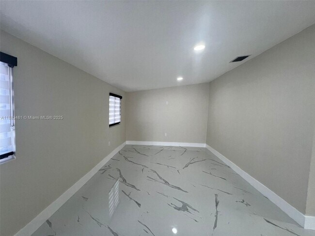 Building Photo - 11800 SW 176th St