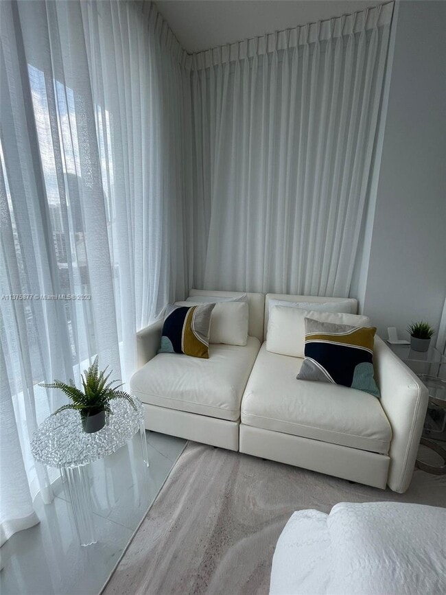 Building Photo - 330 Sunny Isles Blvd