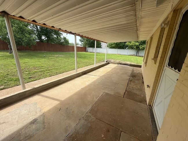 Building Photo - 5197 Rhones Quarter Rd
