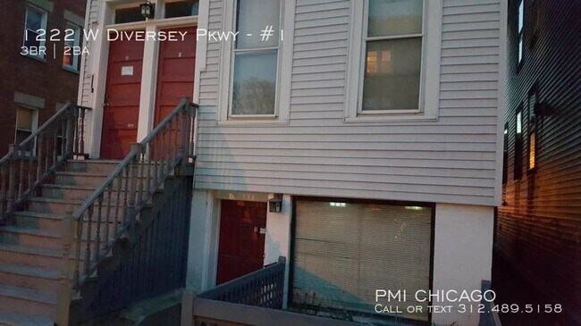 Building Photo - 1222 W Diversey Pkwy