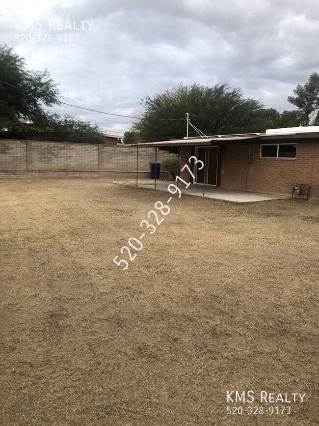 Building Photo - 7634 E Jalapa Pl