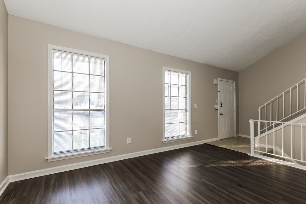 Building Photo - 6405 Beethoven Cir