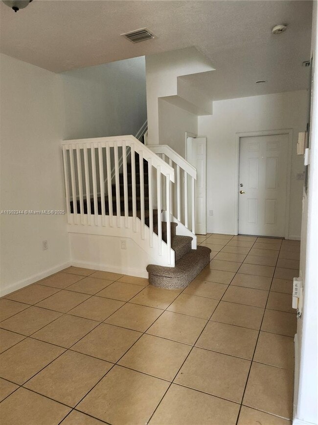 Building Photo - 2466 SE 15th Pl