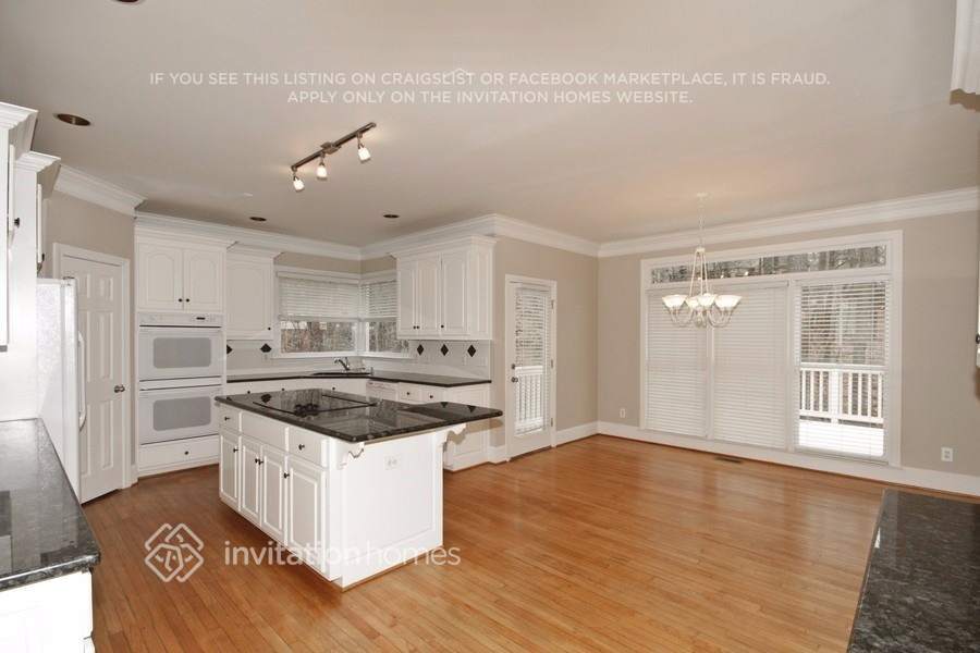 Building Photo - 4270 Laurel Grove Trce