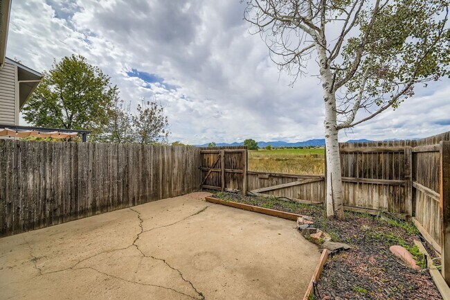 Building Photo - 1858 Centaur Cir