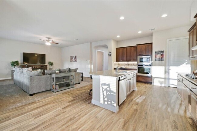 Building Photo - 19209 Chayton Cir