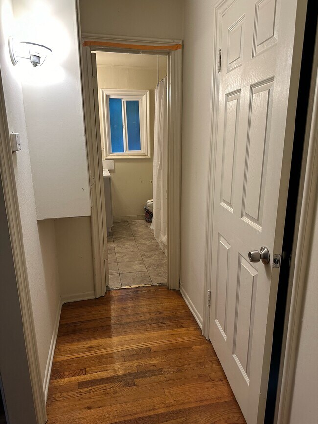 Hallway - 3826 Sawtelle Blvd