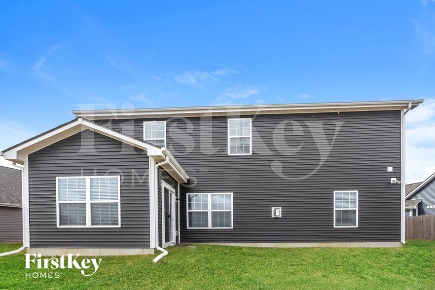 Building Photo - 403 Tracewood Bend