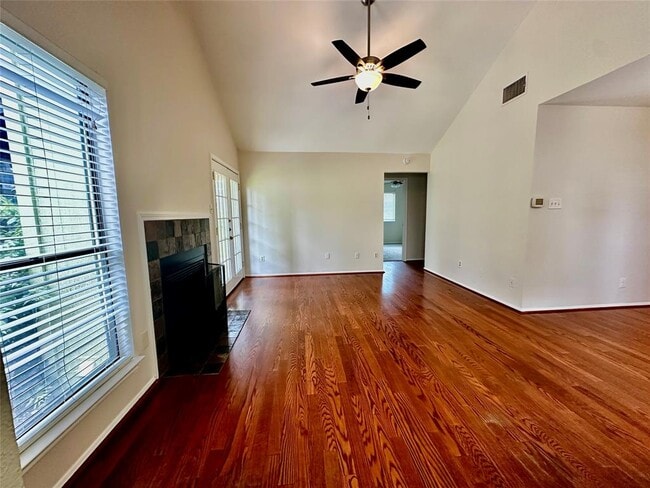Building Photo - 11612 Fruitwood Pl