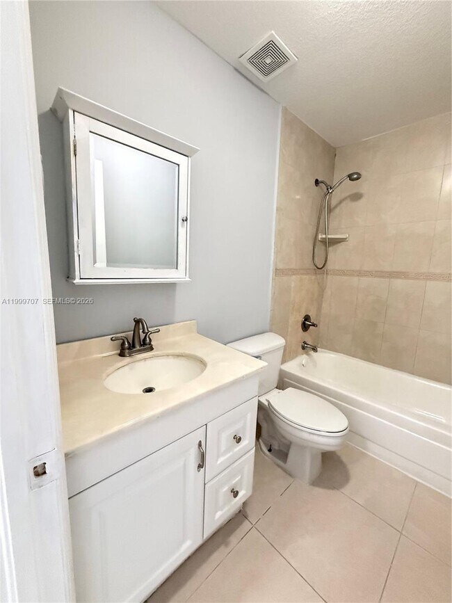 Building Photo - 8428 NW 103rd St