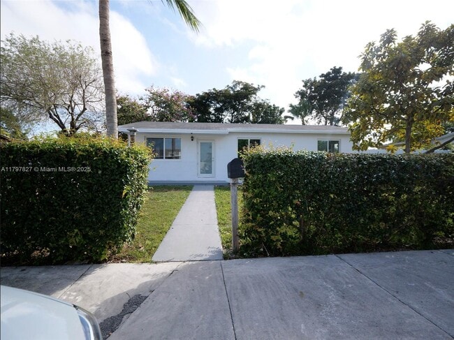 Building Photo - 11460 SW 196th Terrace
