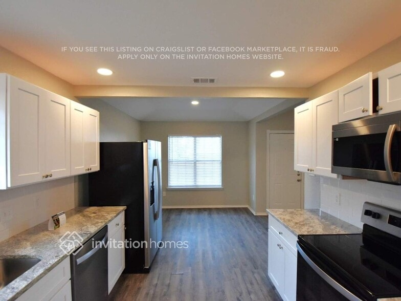 Building Photo - 5525 Royal Meadow Ln