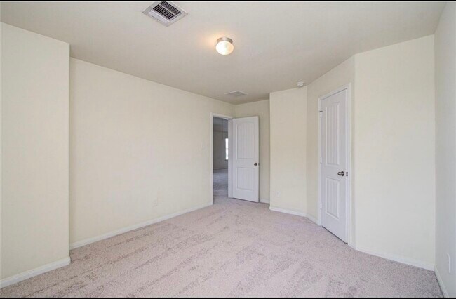 Building Photo - 12830 City Grn Trl