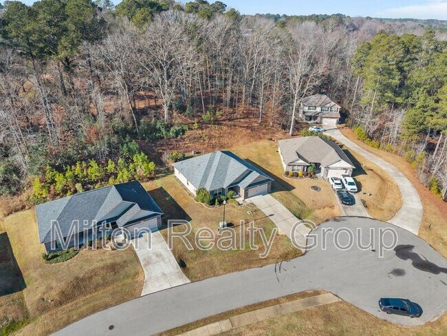 Building Photo - 75 Rolling Waters Ct