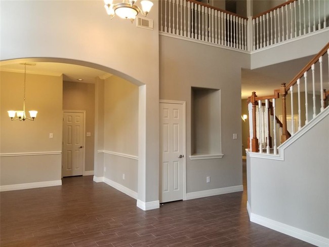 Building Photo - 6323 Sampras Ace Ct