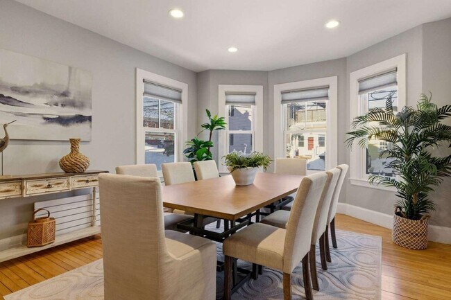 Building Photo - 115 Court St