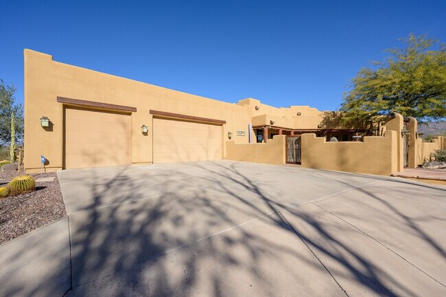 Building Photo - 45607 N 12th St