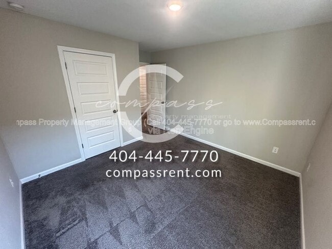 Building Photo - 113 Squarewood Ln NW