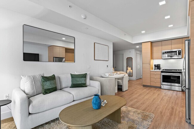 Building Photo - 1049 Seventh Avenue-SI FL7-ID1228264P