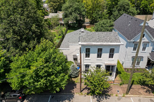 Building Photo - 1623 Story Ave