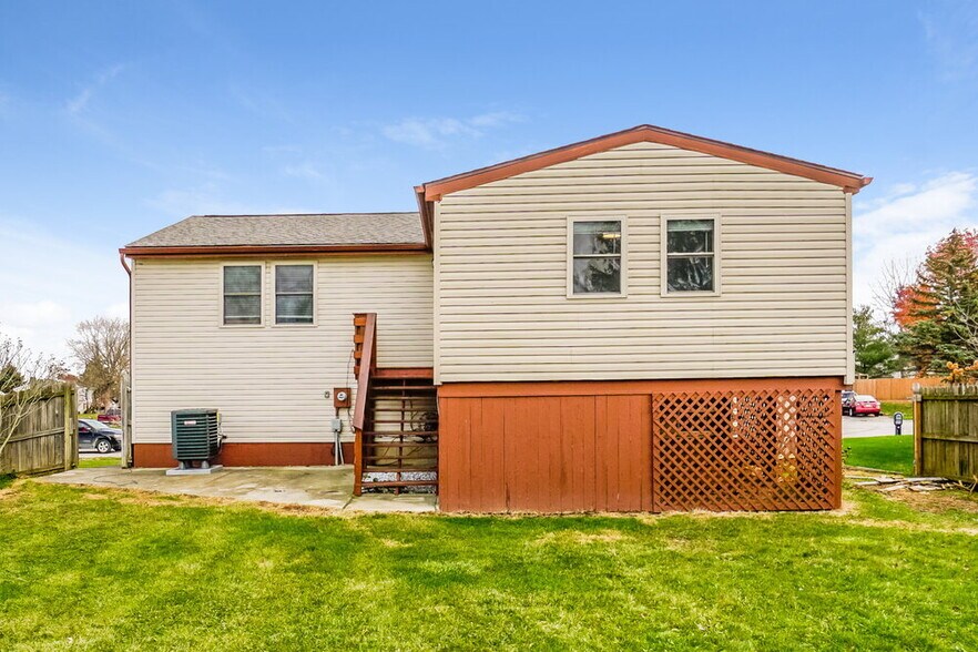 Building Photo - 2471 Mica Ct