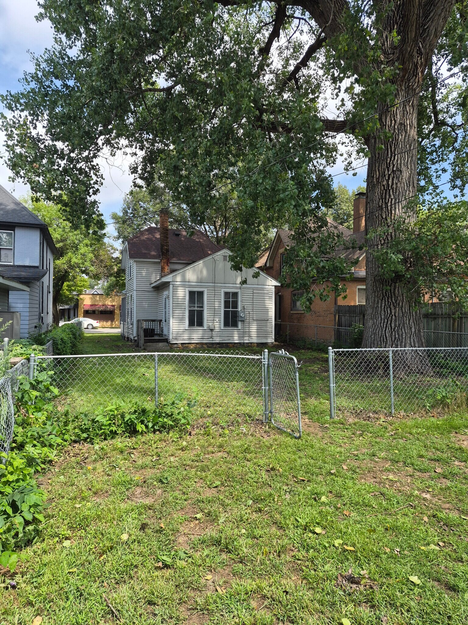 back of house view - 343 Belgrade Ave
