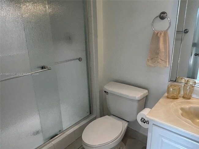 Building Photo - 20301 W Country Club Dr