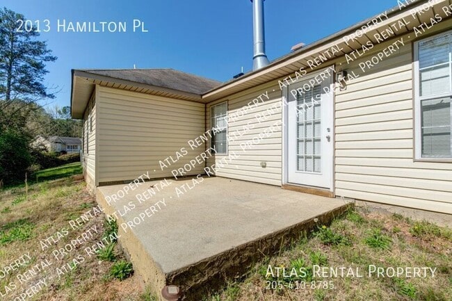 Building Photo - 2013 Hamilton Pl