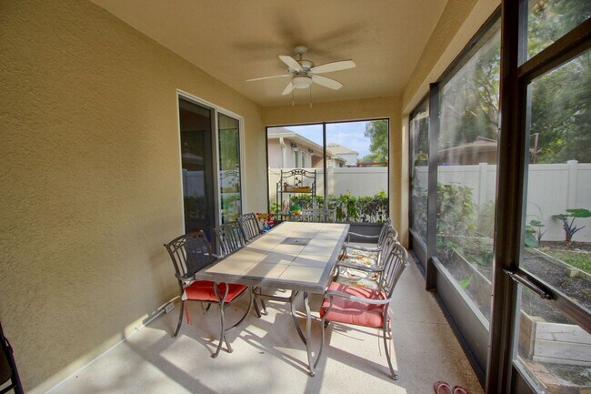 Building Photo - 7973 Pleasant Pine Cir