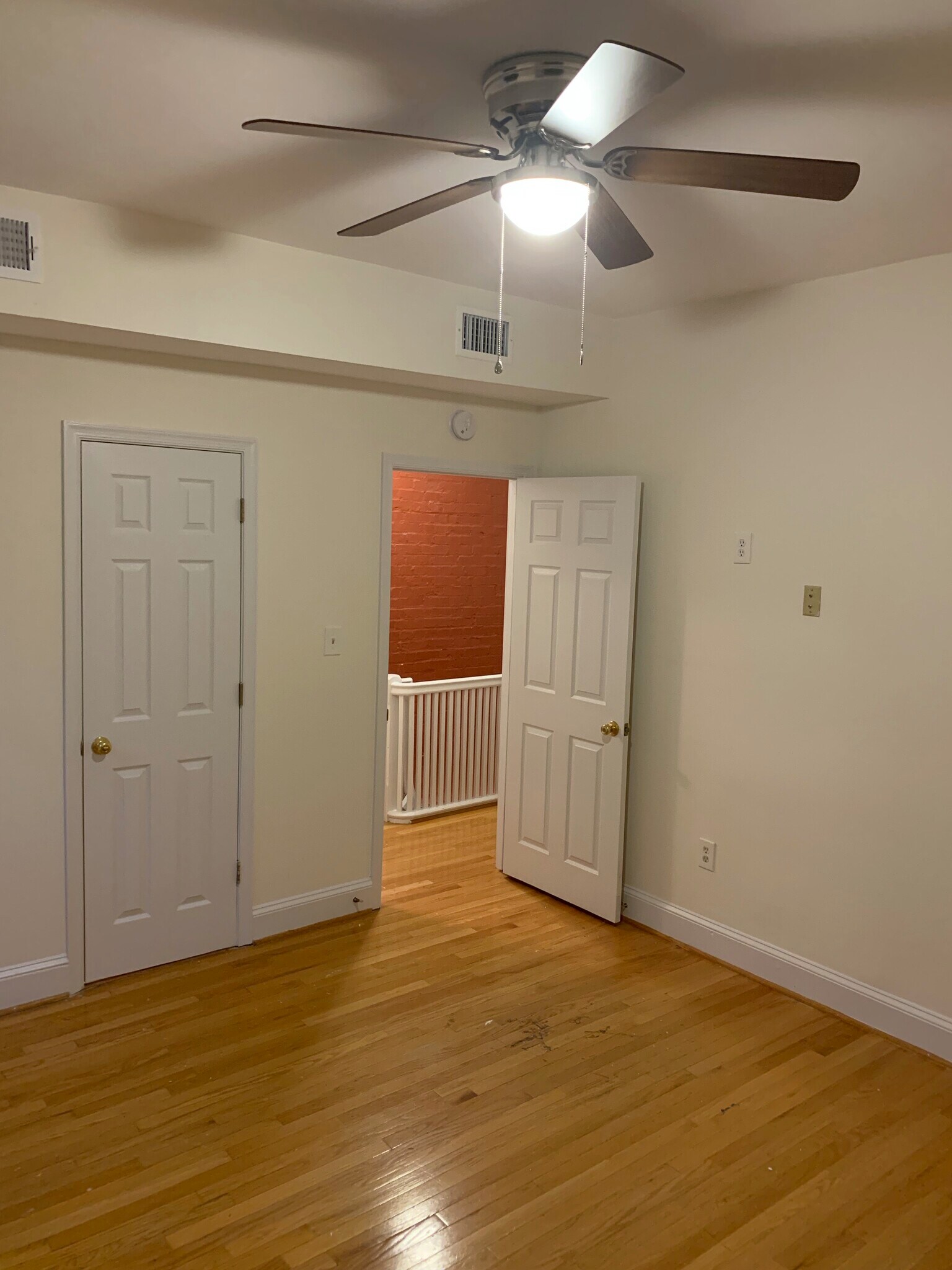 BDR2_1 - 135 Adams St NW