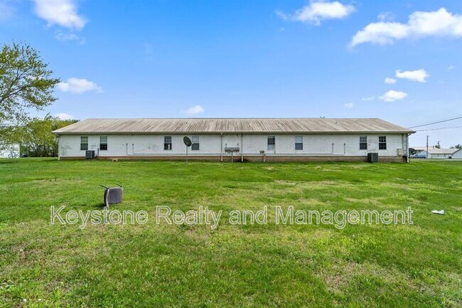 Building Photo - 308 Thompsonville Ln