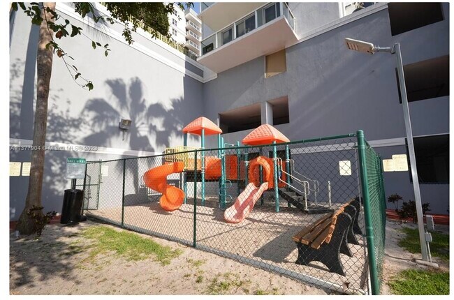 Building Photo - 5077 NW 7th St