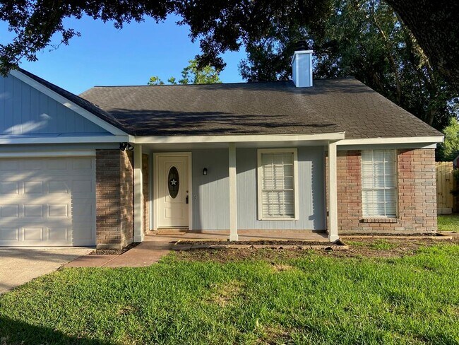 Building Photo - 11219 Willow Field Dr