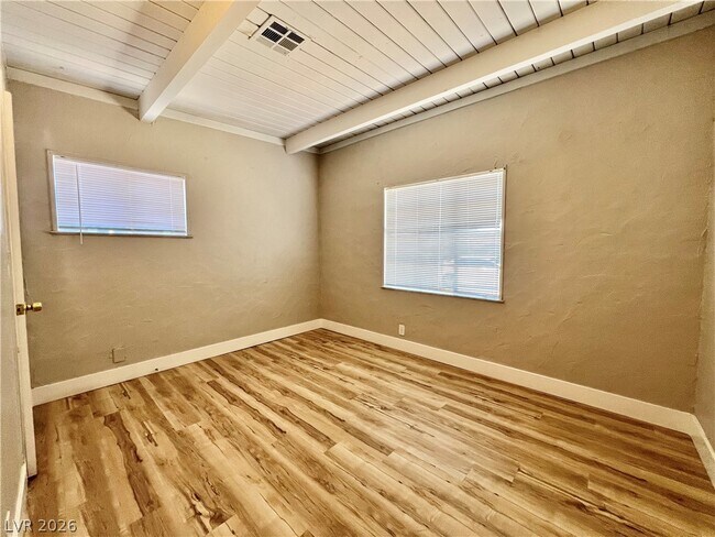 Building Photo - 508 Harvard St