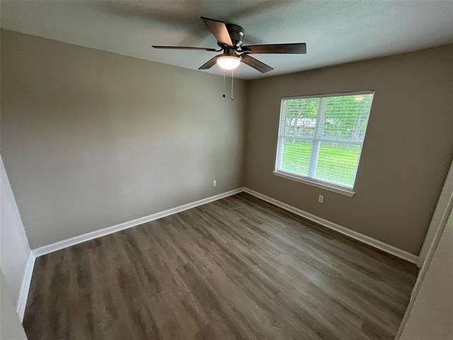 Building Photo - 405 Highcrest Dr