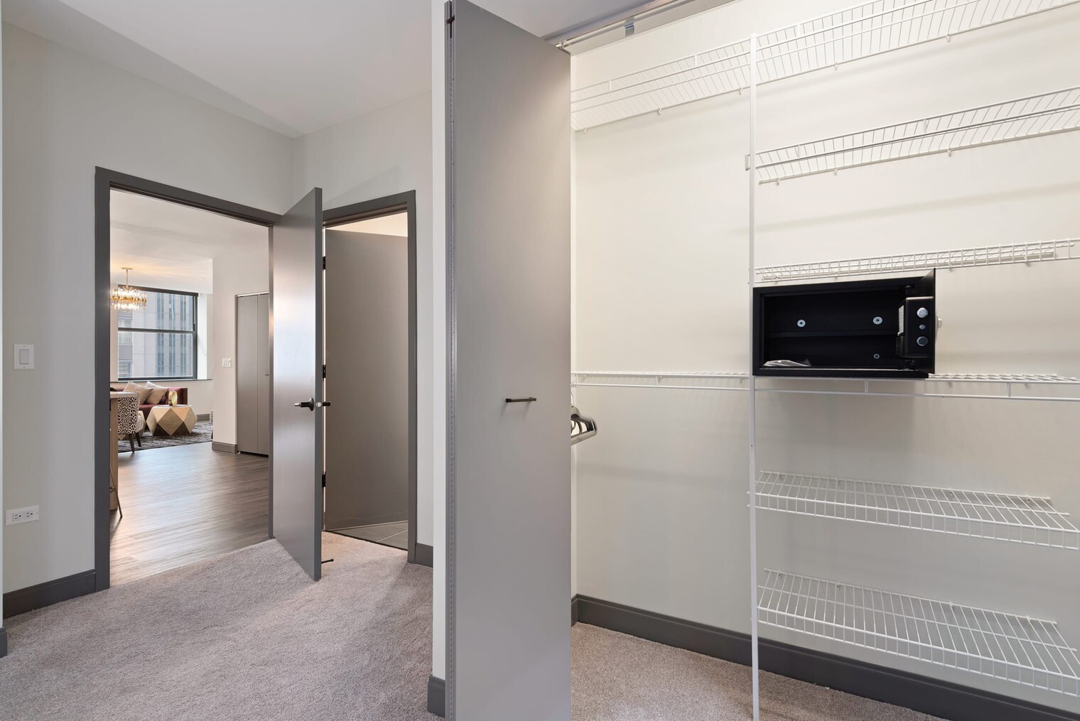 Building Photo - 29 S LaSalle St