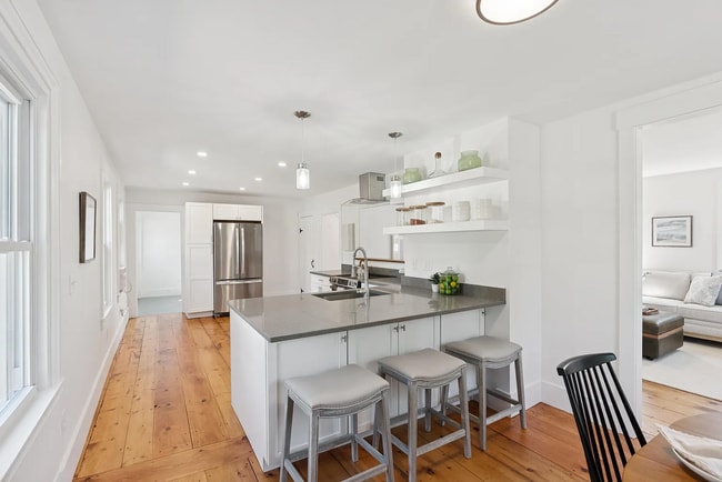 Building Photo - Modern Comfort Meets Country Charm in Cumb...
