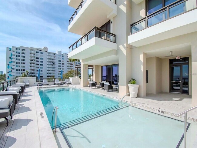 Building Photo - 2103 Bayshore Blvd