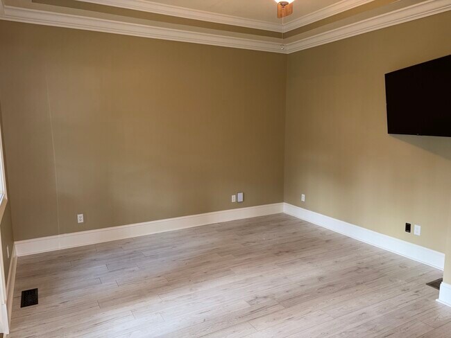 Building Photo - 34 Cobblestone Ct