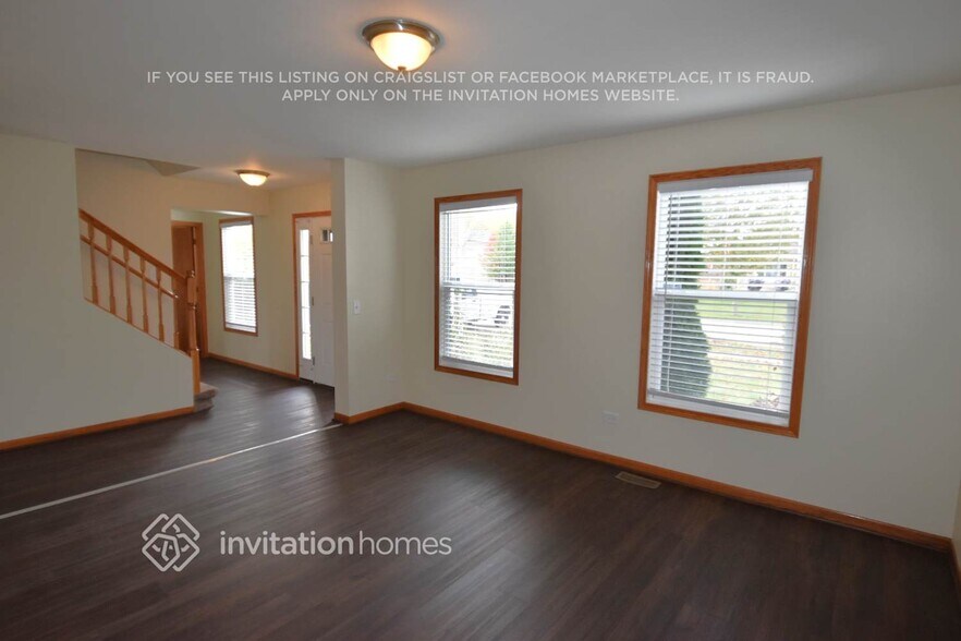 Building Photo - 1722 Mystic Dr