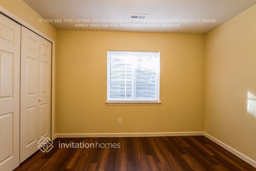 Building Photo - 7263 Creekfront Dr