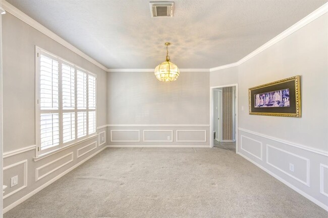 Building Photo - 19230 Canyon Bay Dr