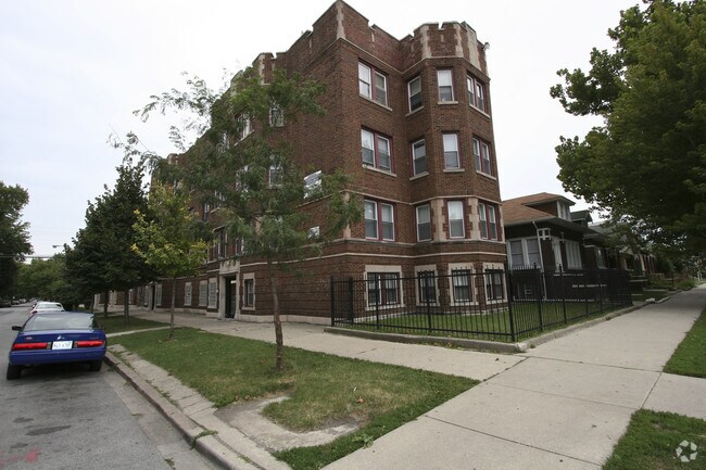 Building Photo - 1415-25 W 80th 8001 S Bishop Chicago, IL 60620