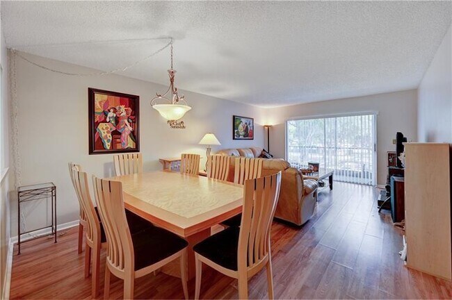 Building Photo - 4150 NW 90th Ave