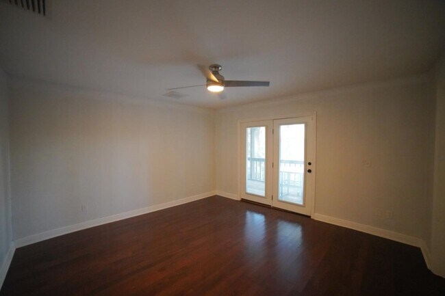 Building Photo - 3384 Barrow Hill Trail