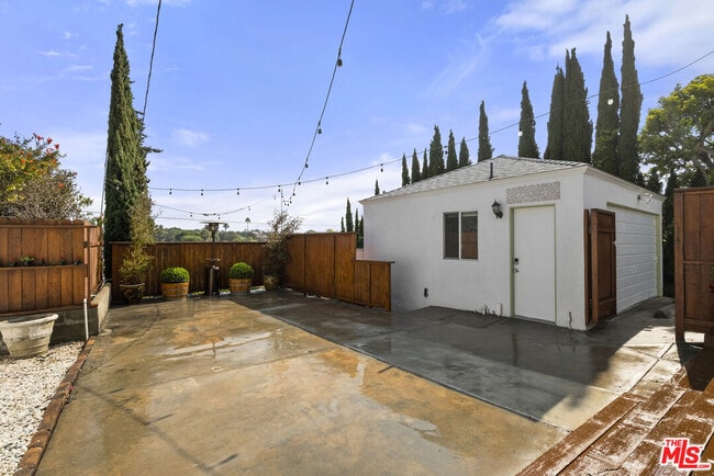 Building Photo - 2515 7th St
