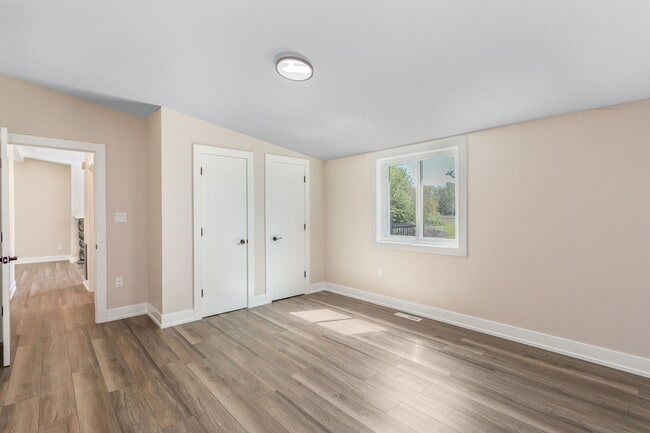Building Photo - 4567 S Wozniak Rd